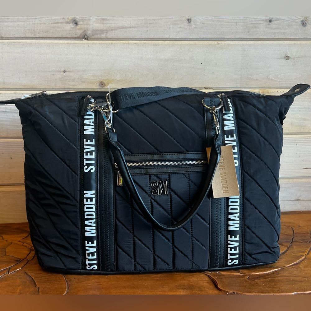 Steve Madden duffel bag, bag name Bdelaney